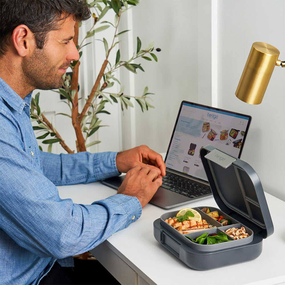 bentgo-modern-lunch-box-and-snack-cup-c2 BGMDNBDL-DG_4.jpg